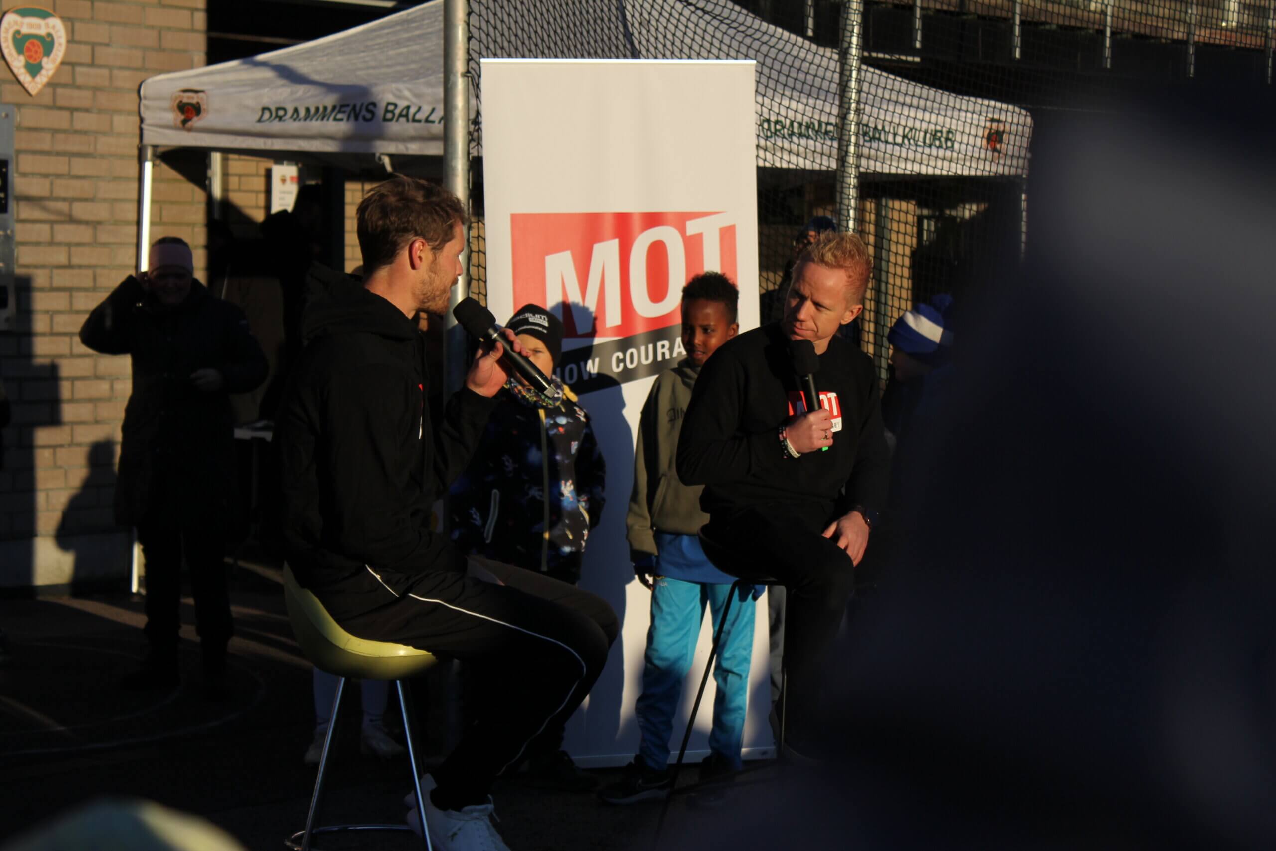 Mot sitt mål er å styrke ungdoms robusthet og et varmere og tryggere samfunn.