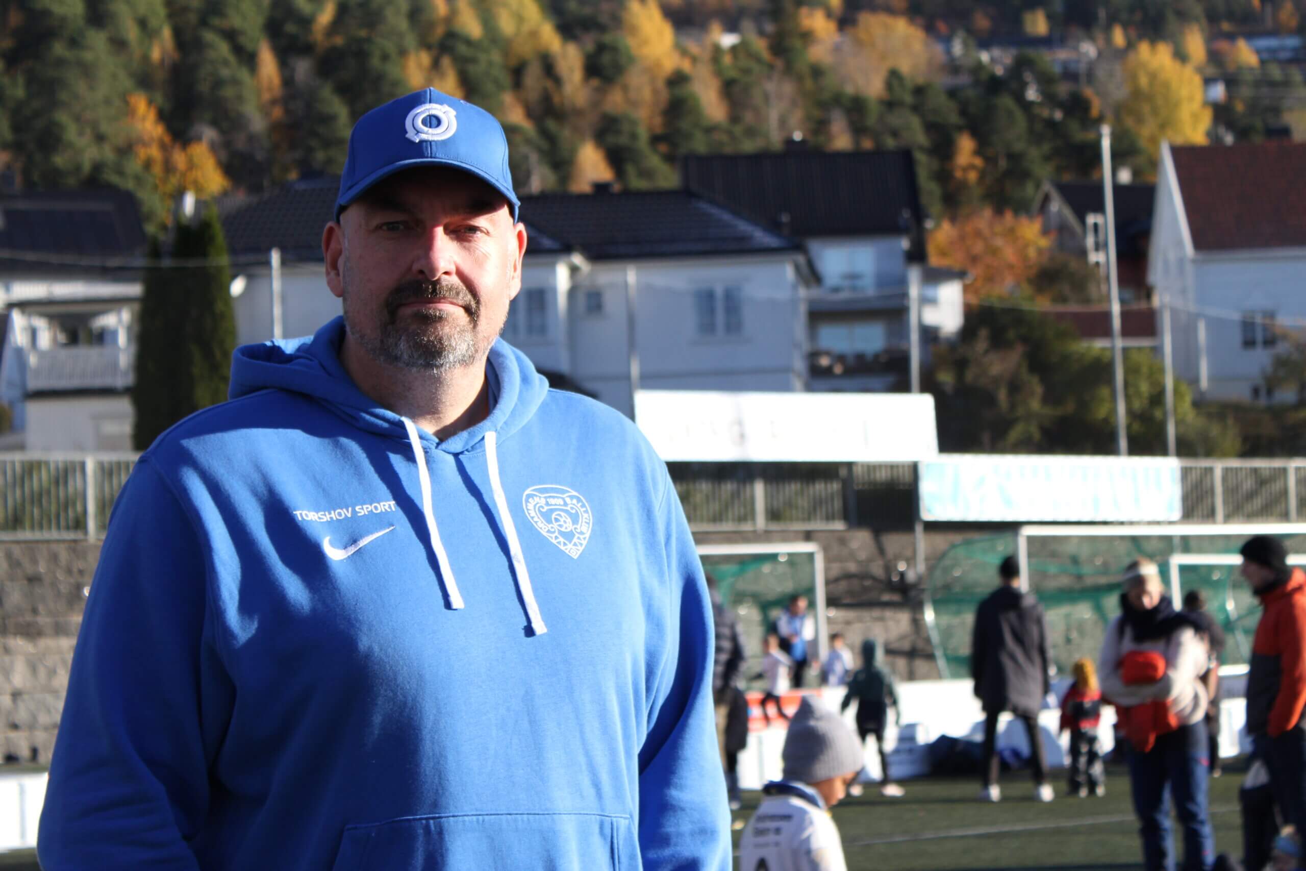 – Budskapet til MOT om å vise mot passer godt til vårt budskap om å bygge trygge barn og ungdom sier Knut i Drammen Ballklubb.